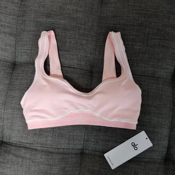 ALO Yoga Women's Blush Pink Sports Bra And Pants Set